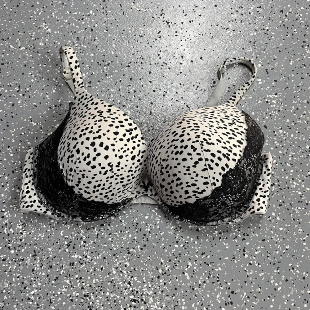 Cacique Bra 44DDD